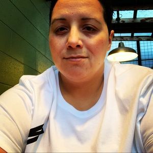 Meet your Posher, Annie